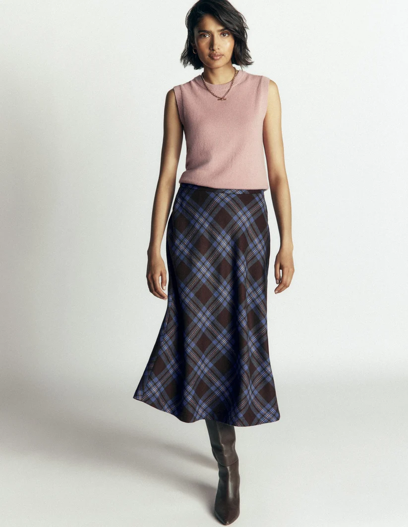 fall plaid skirt and sweater